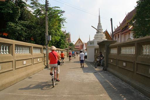 0197 Bangkok per fiets.JPG